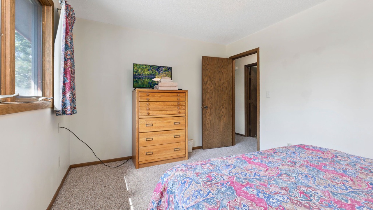 Photo of Bedroom in Breezy Point