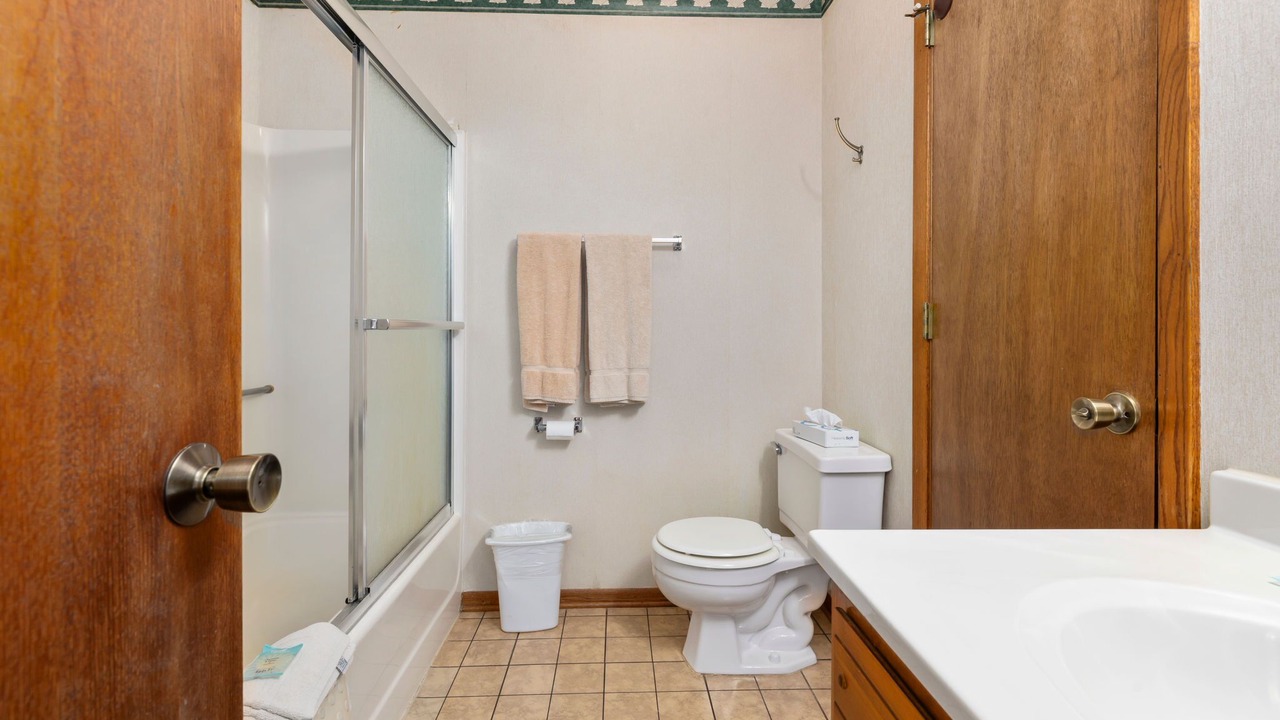 Photo of Bathroom in Breezy Point