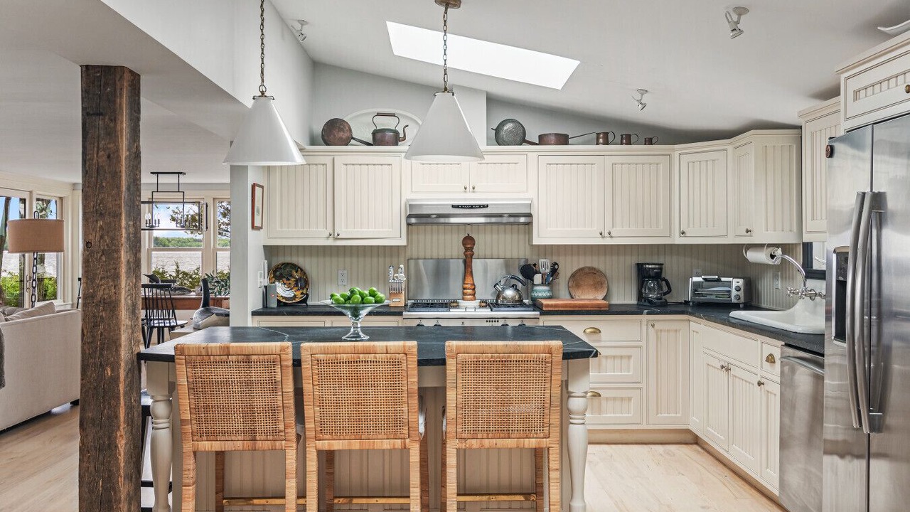 Photo of Kitchen in Moriah Center
