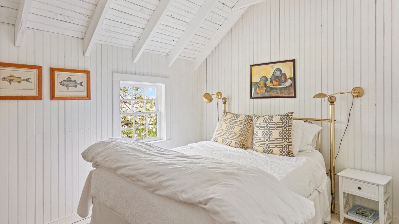 Photo of Bedroom in Moriah Center