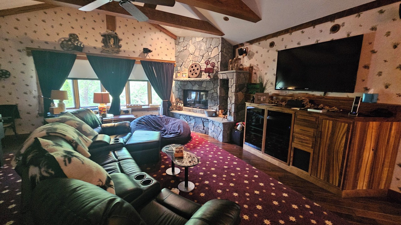 Photo of Livingroom in Schroon Lake