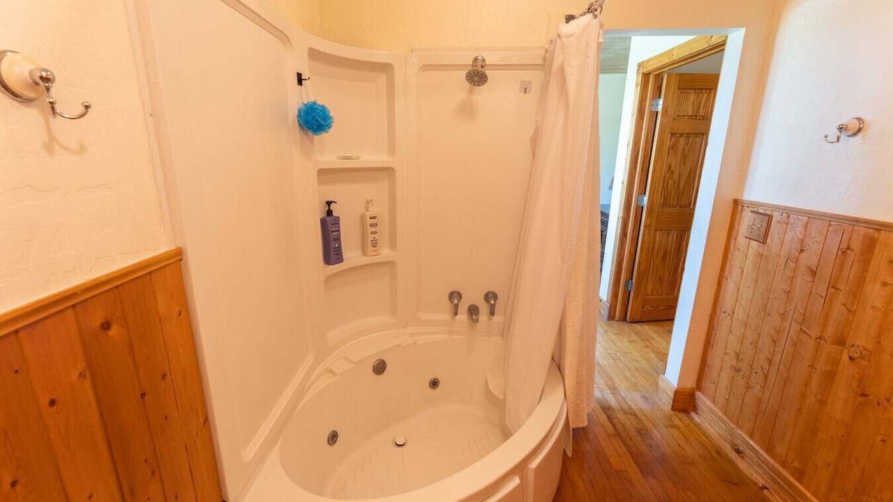 Photo of Bathroom in Pepin