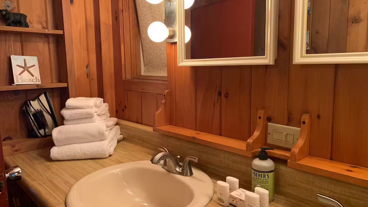 Photo of Bathroom in Schroon Lake