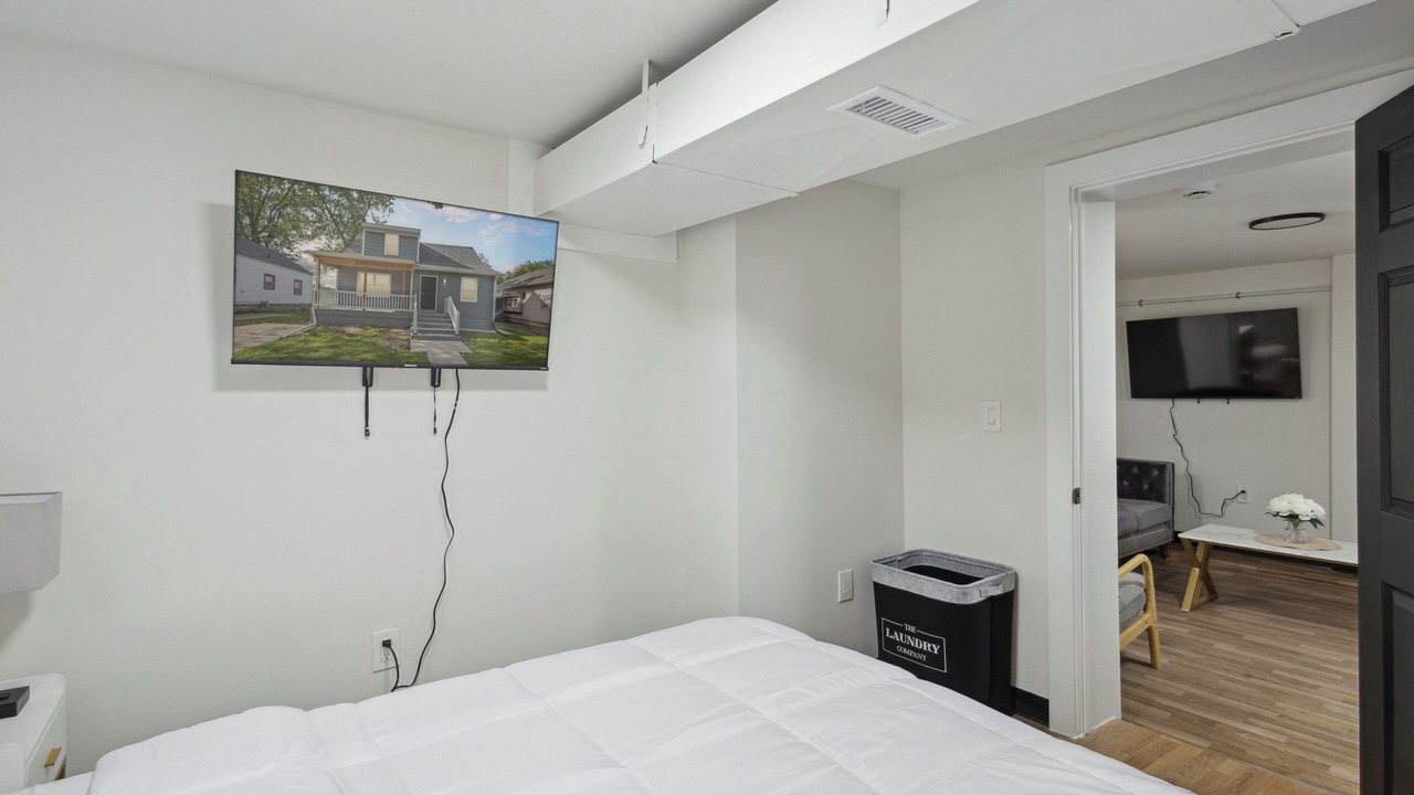 Photo of Bedroom in Lansing