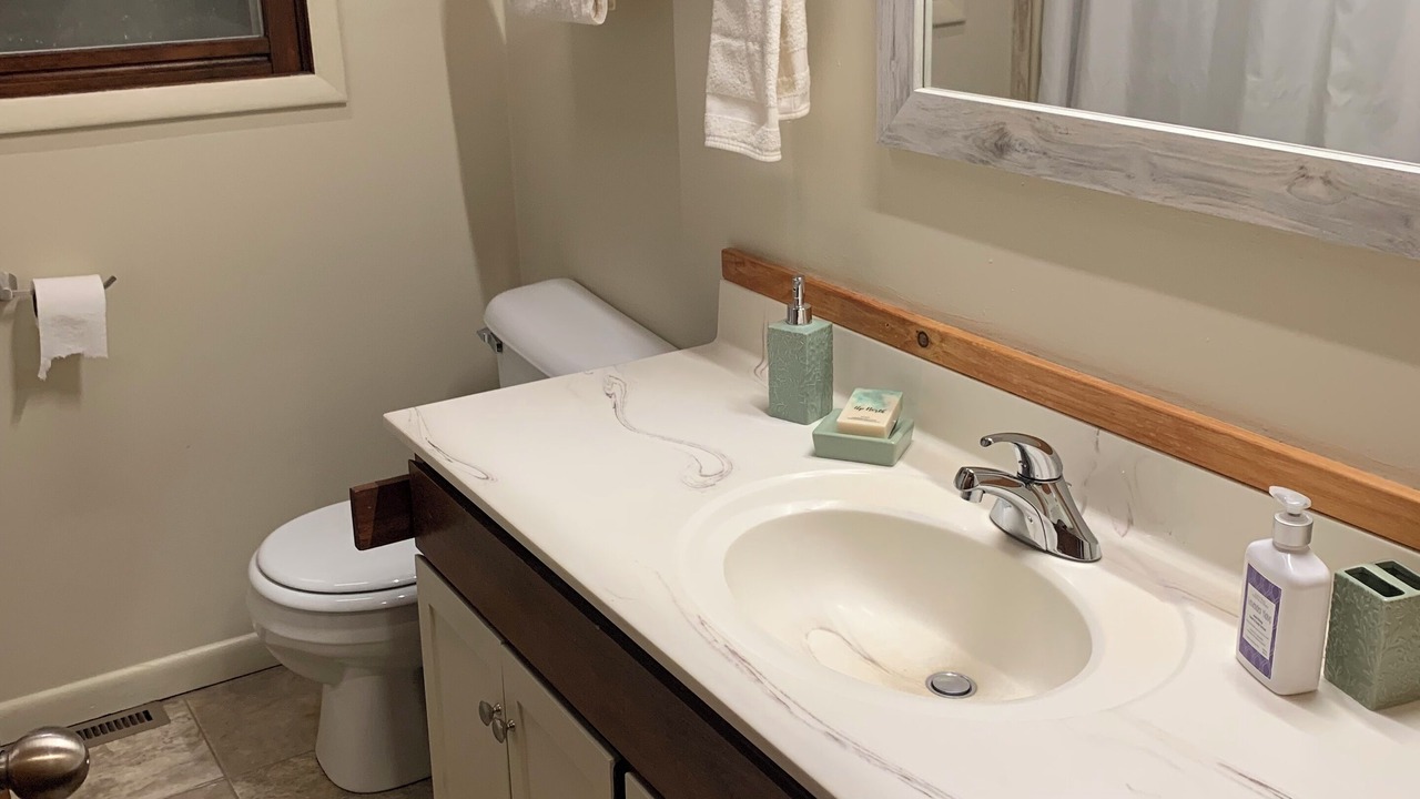 Photo of Bathroom in Cable