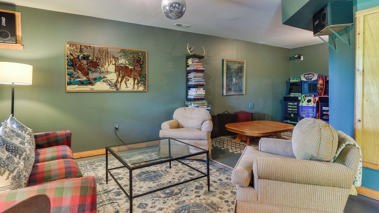 Photo of Livingroom in Wardensville