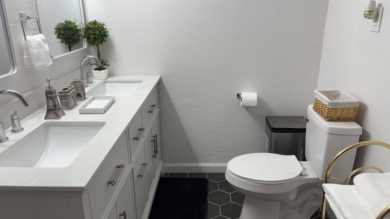 Photo of Bathroom in Pecos