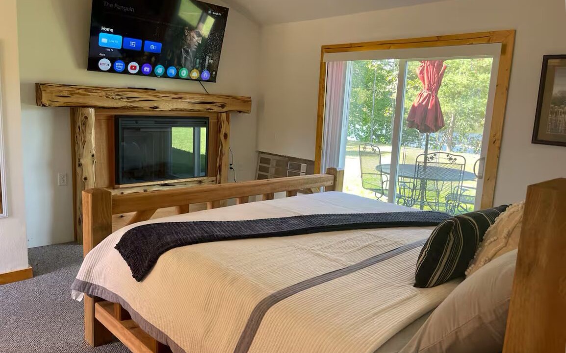 Photo of Bedroom in Jim Falls