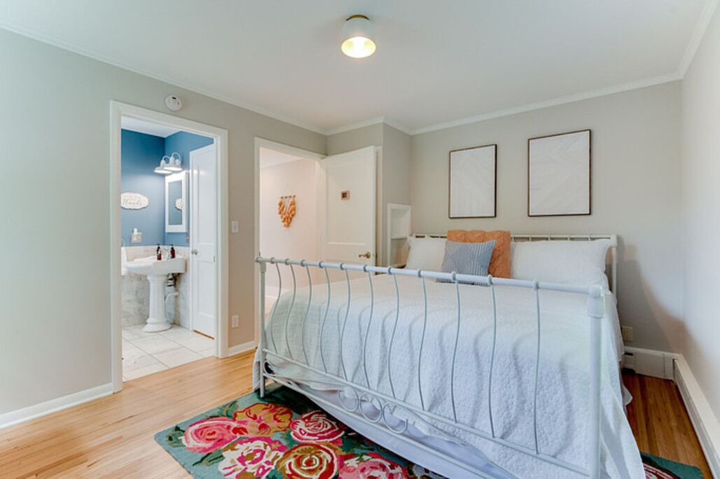 Photo of Bedroom in Excelsior
