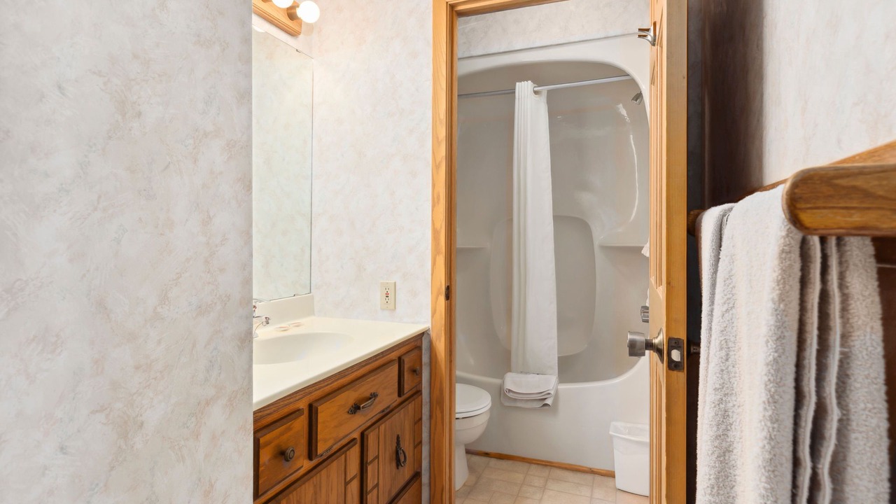 Photo of Bathroom in Breezy Point