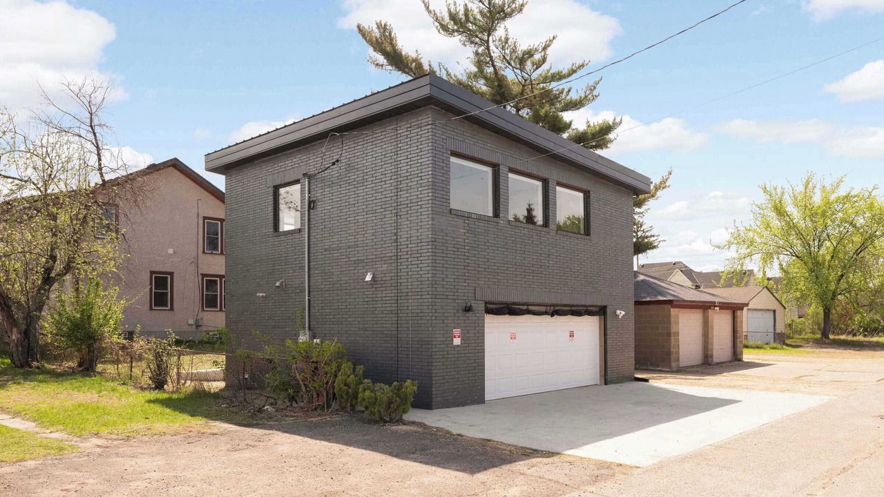 Photo of Outdoor in Northeast Minneapolis