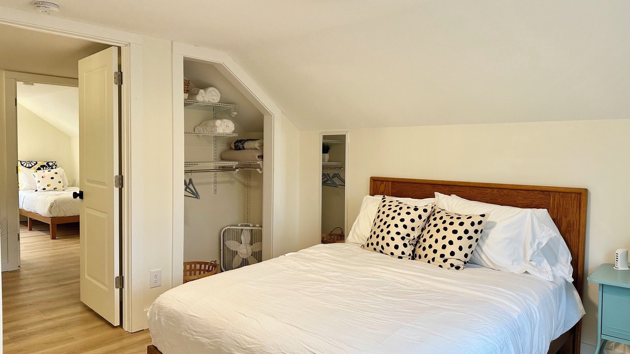 Photo of Bedroom in Isle