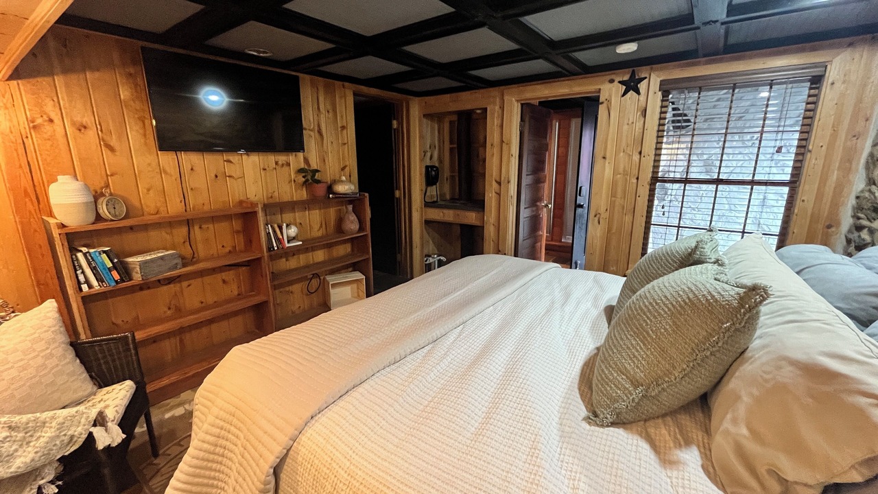 Photo of Bedroom in Blue Ridge