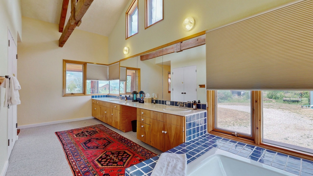 Photo of Bathroom in Arroyo Seco