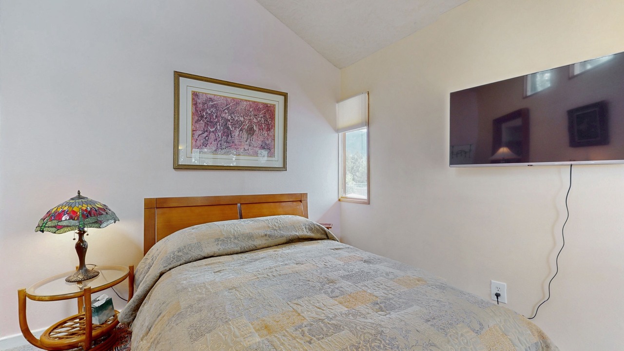 Photo of Bedroom in Arroyo Seco