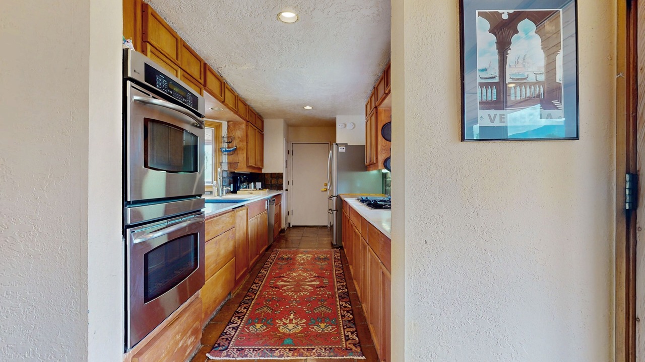 Photo of Kitchen in Arroyo Seco