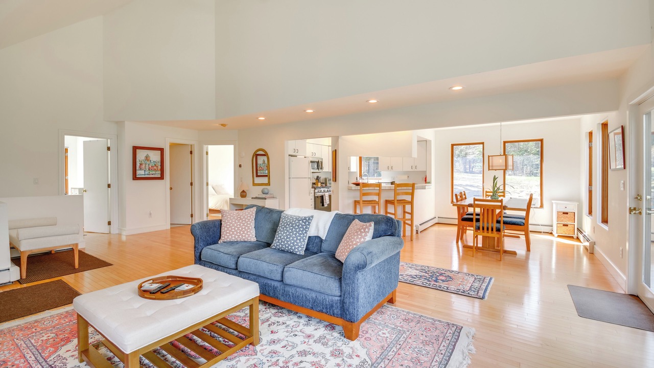 Photo of Livingroom in Morrisville