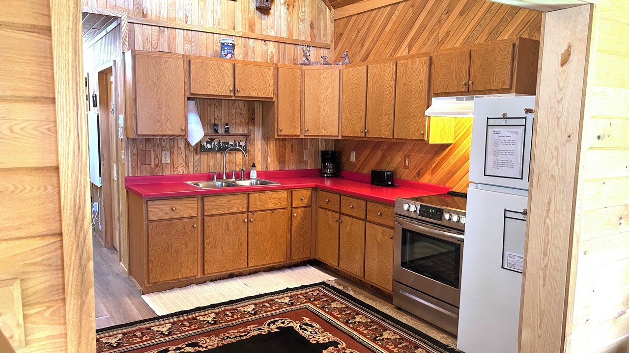Photo of Kitchen in Ojibwa
