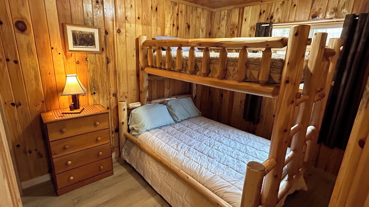 Photo of Bedroom in Ojibwa