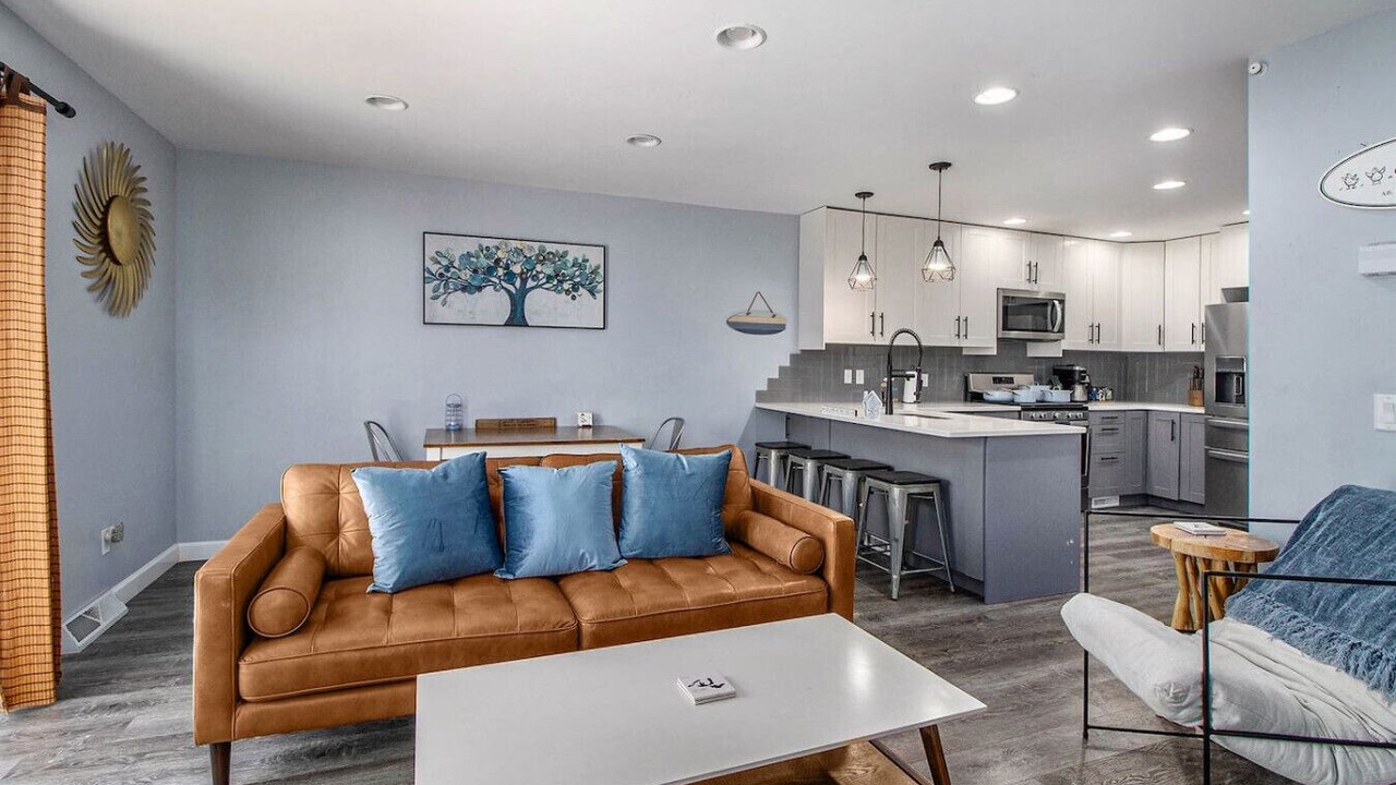 Photo of Livingroom in South Gull Lake