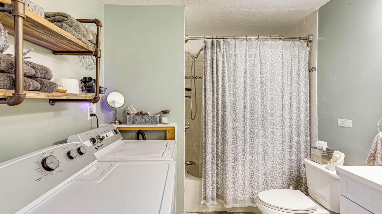Photo of Bathroom in Forest Grove