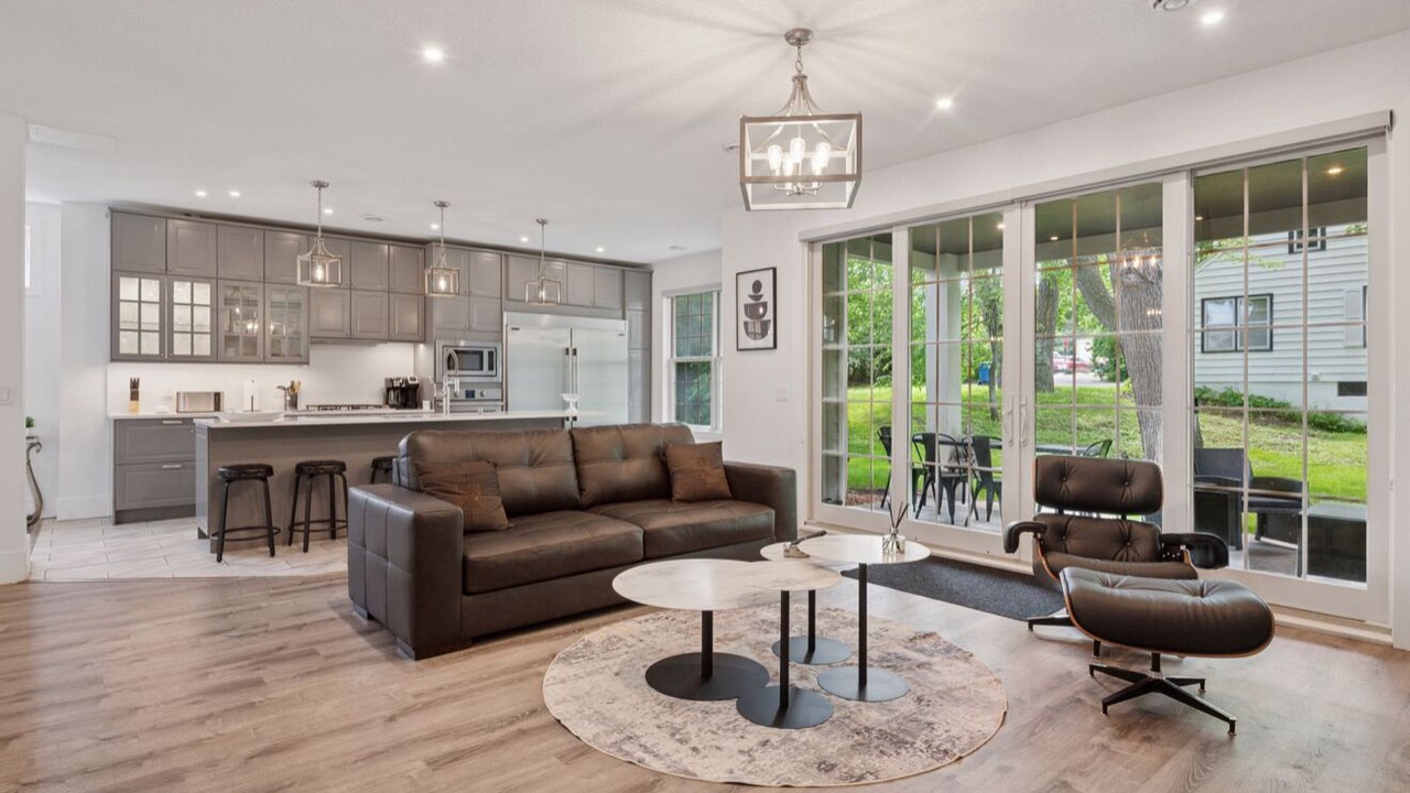 Photo of Livingroom in Wayzata