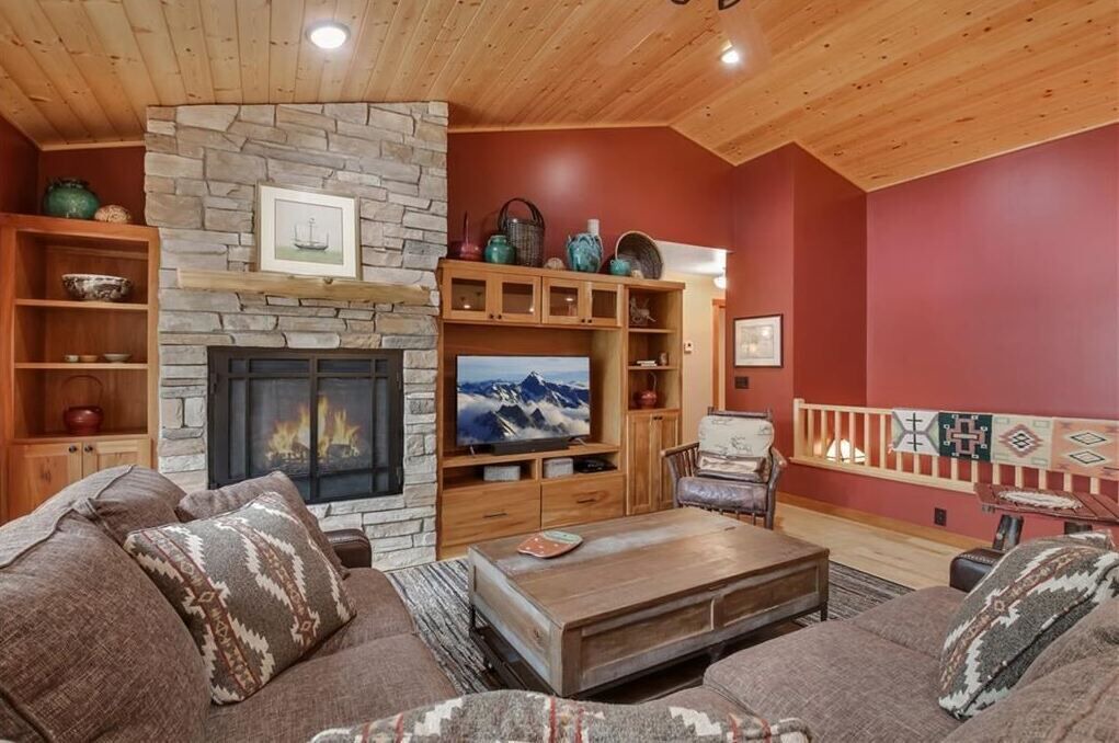 Photo of Livingroom in Stone Lake