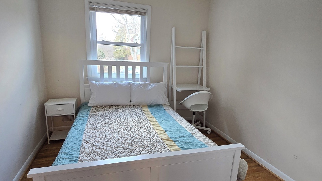 Photo of Bedroom in Colesville