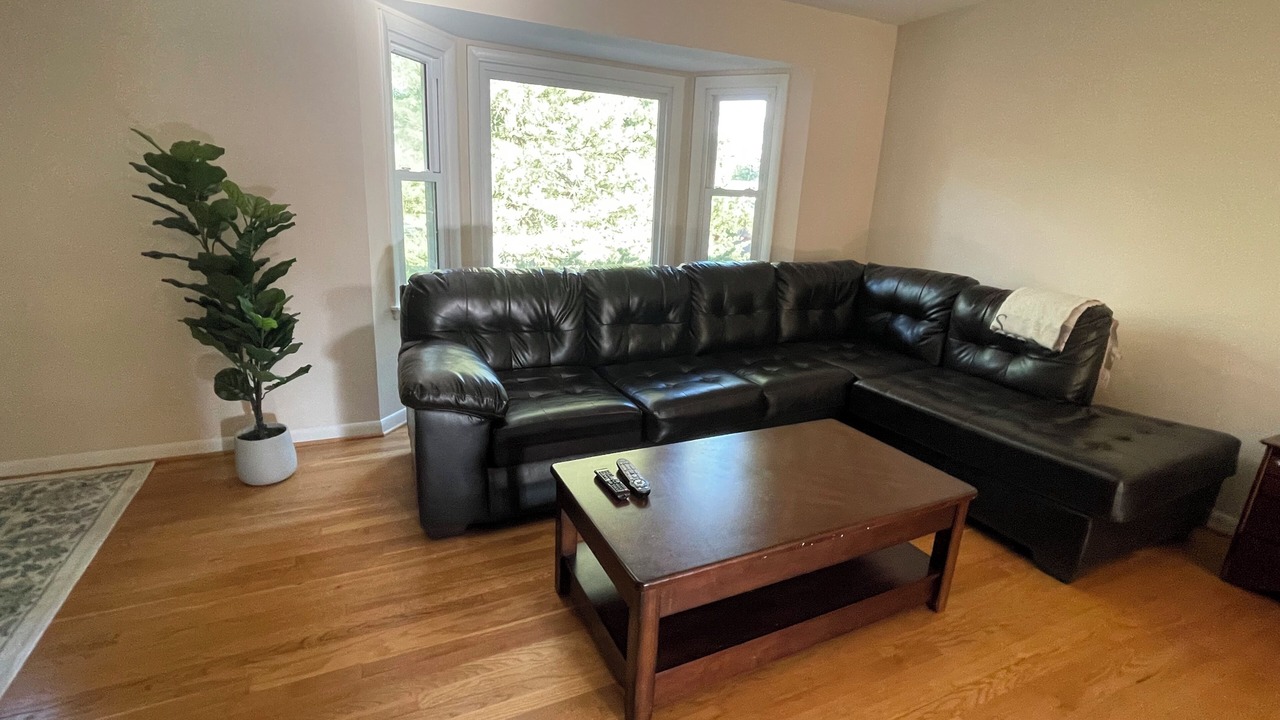 Photo of Livingroom in Colesville