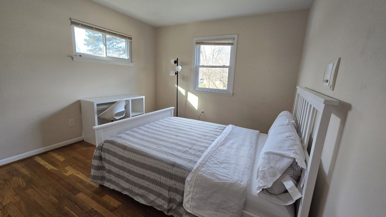 Photo of Bedroom in Colesville