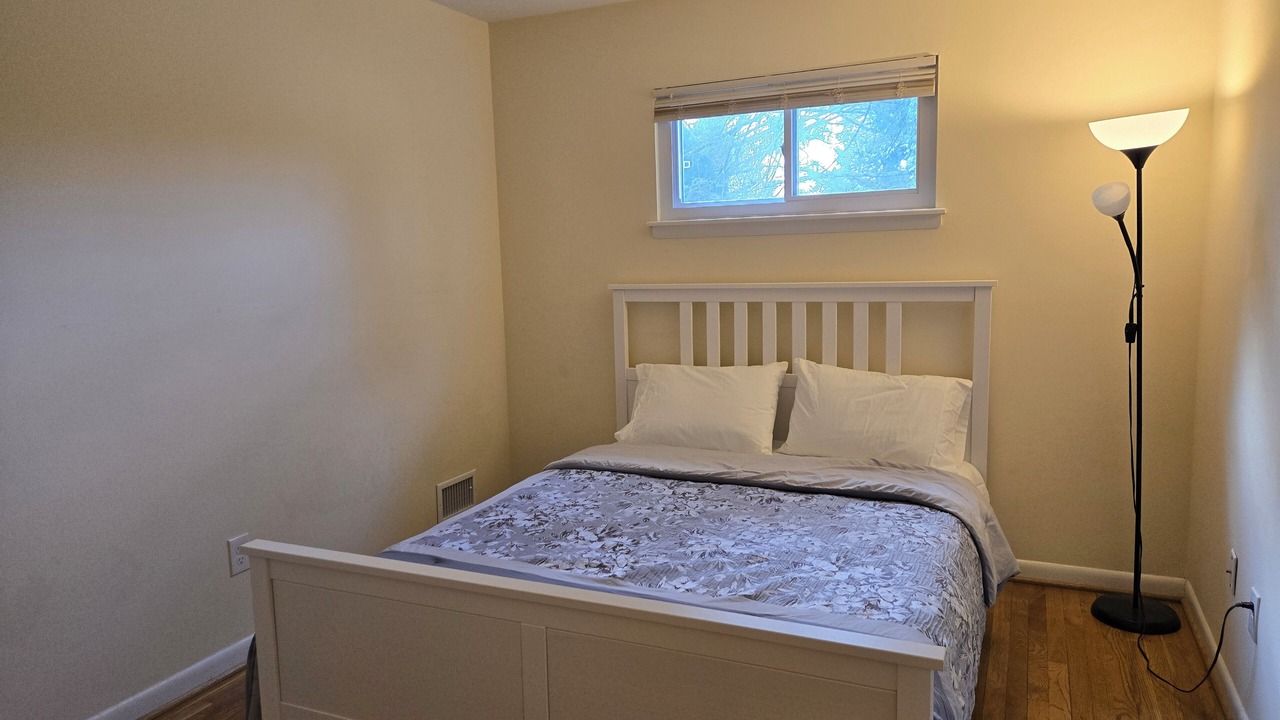 Photo of Bedroom in Colesville