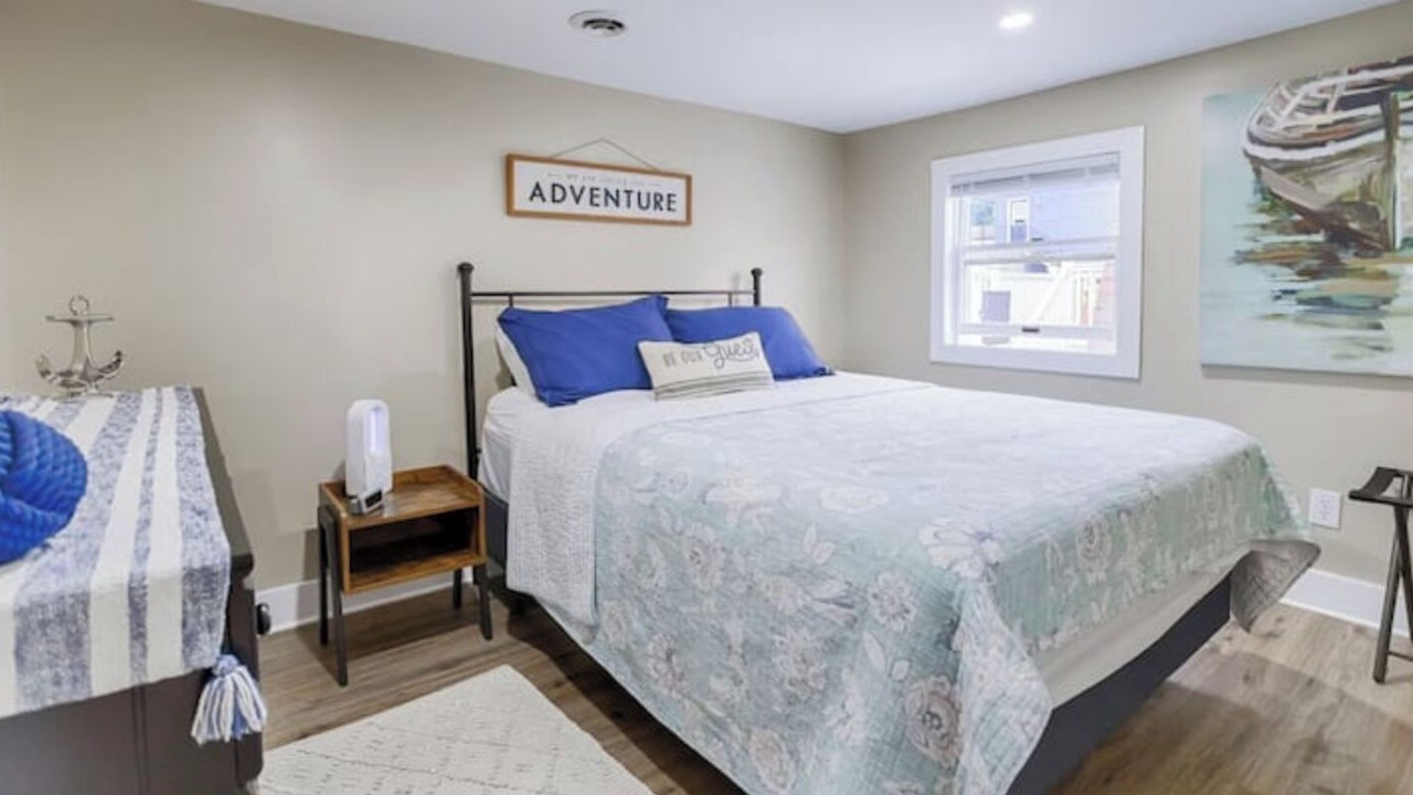 Photo of Bedroom in Seneca Falls