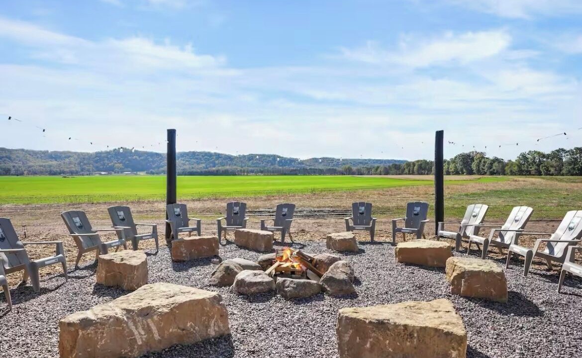 Photo of Outdoor in Arena