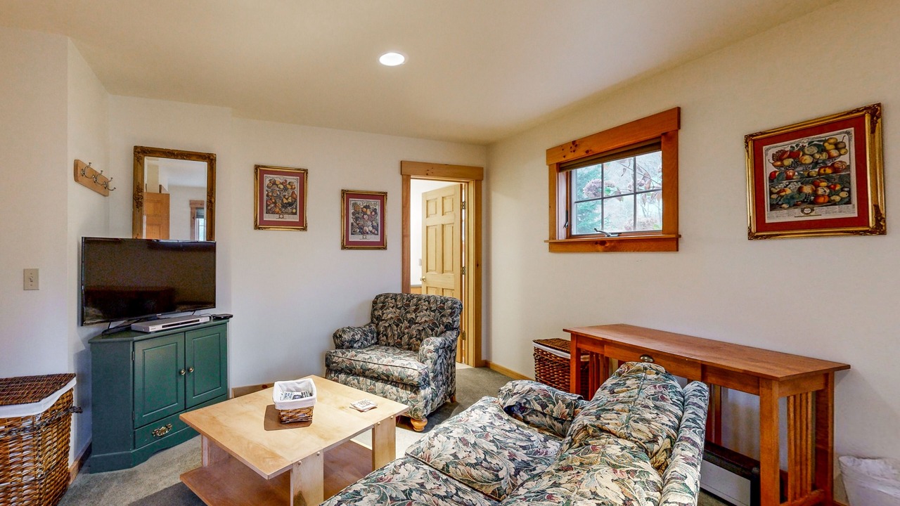 Photo of Livingroom in Plymouth