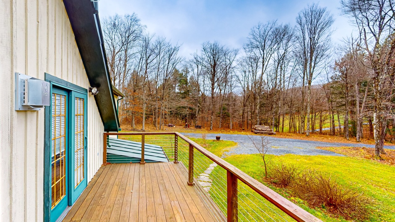 Photo of Patio Balcony in Moretown