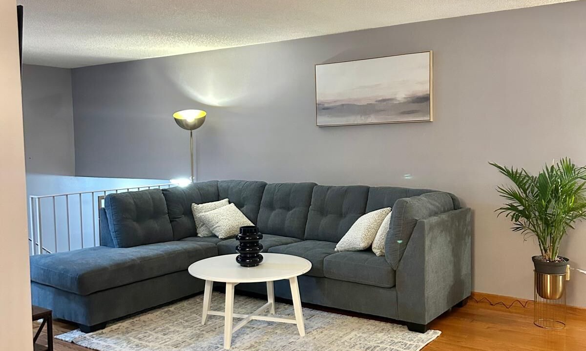 Photo of Livingroom in Burnsville