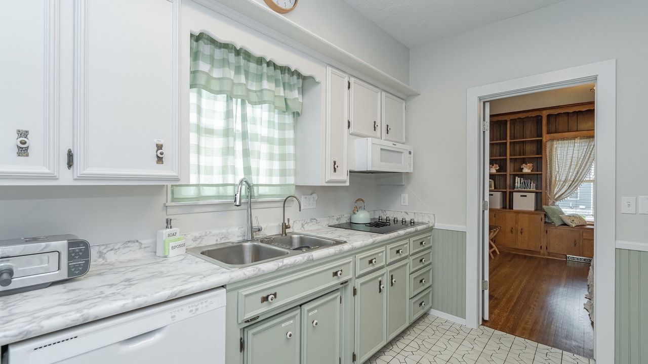 Photo of Kitchen in Kutzky Park