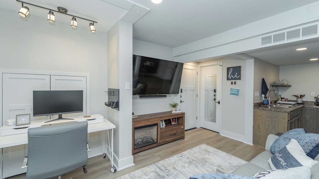 Photo of Livingroom in Kutzky Park