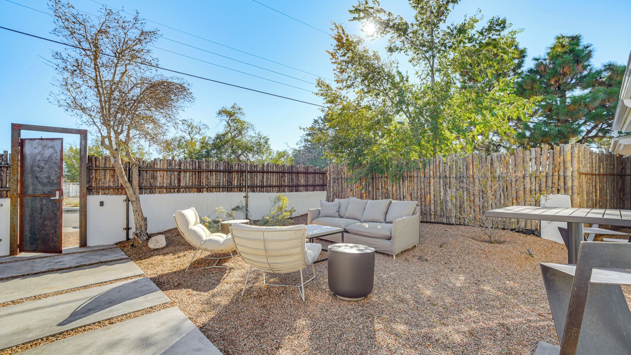 Photo of Outdoor in Southside