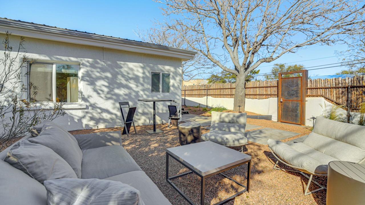 Photo of Patio Balcony in Southside