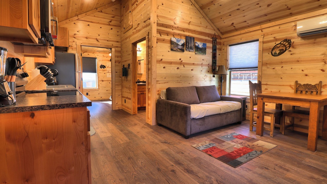Photo of Bedroom in Red River