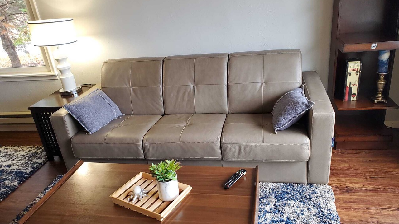 Photo of Livingroom in West Seventh