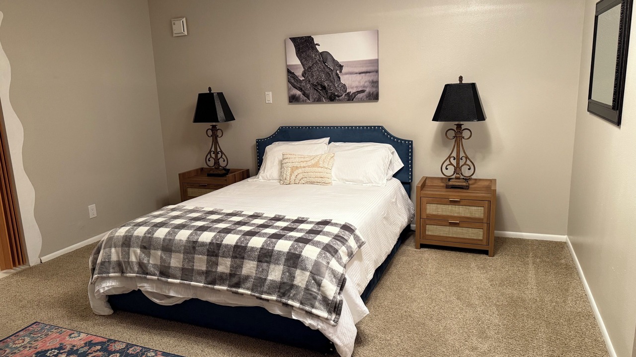 Photo of Bedroom in Espanola