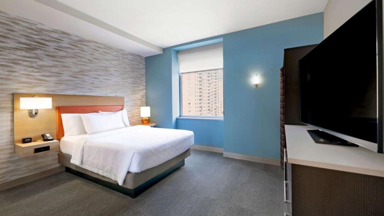 Photo of Bedroom in Downtown East