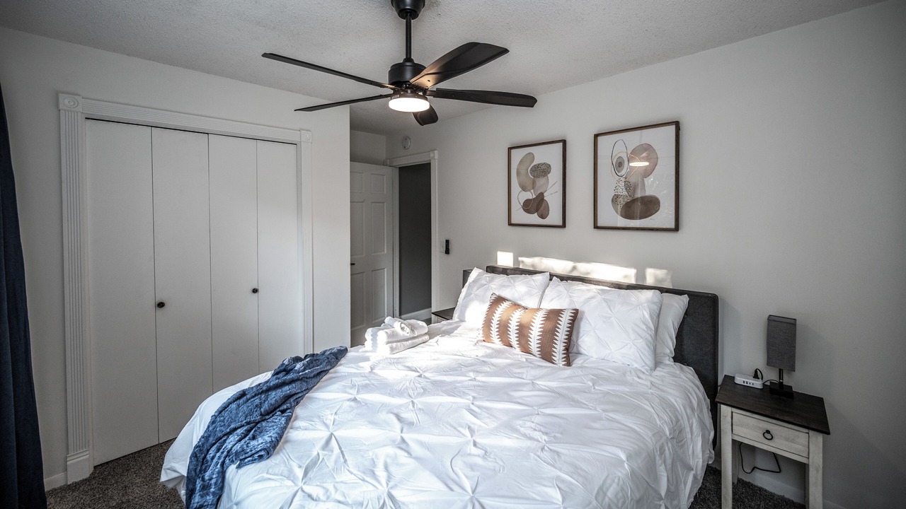 Photo of Bedroom in Spring Lake Park