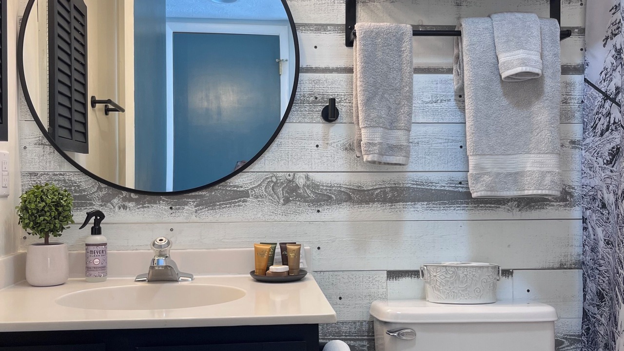 Photo of Bathroom in Nellysford