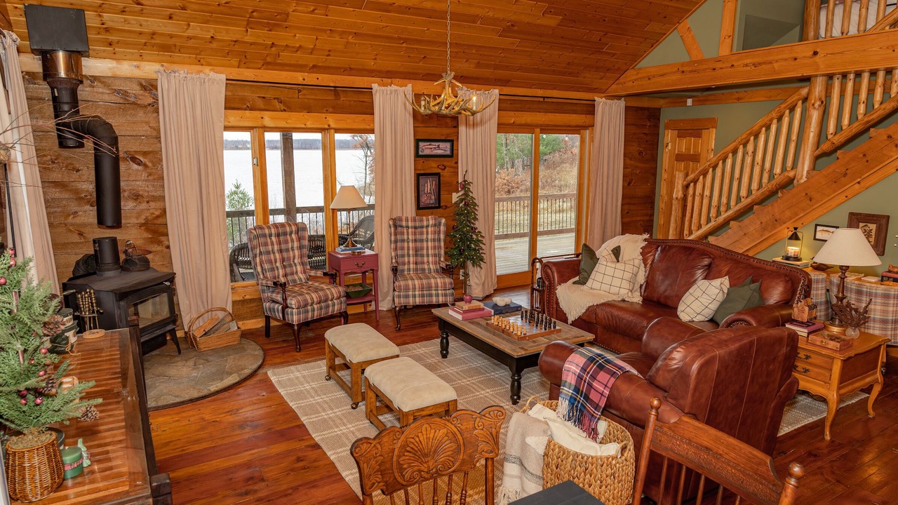 Photo of Livingroom in Balsam Lake