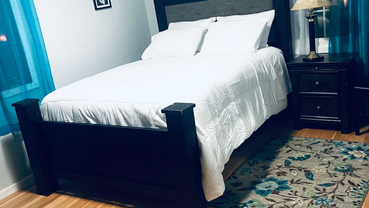 Photo of Bedroom in Maplewood