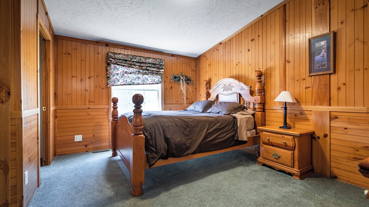 Photo of Bedroom in Neillsville