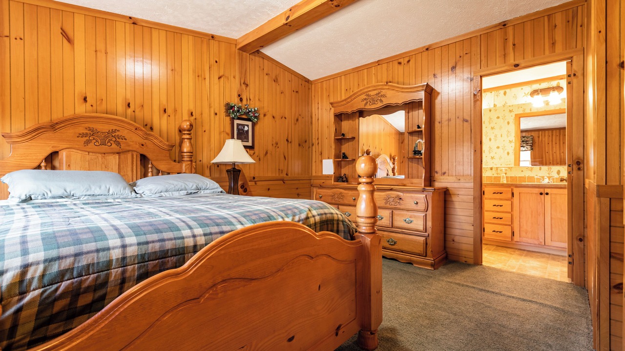 Photo of Bedroom in Neillsville